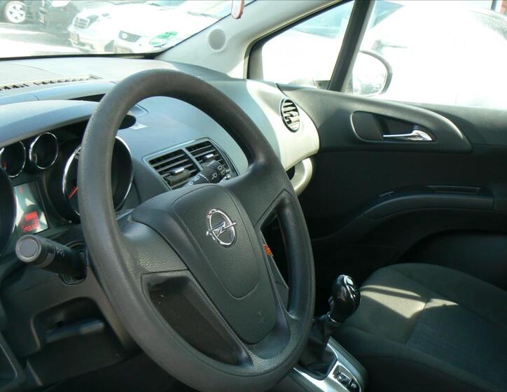 Opel Meriva 10