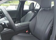 Mercedes-Benz Třídy E Sedan / Limuzína 2,0 l 145 kw