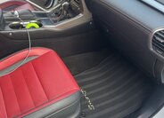 Lexus NX 300h CUV / Crossover 2,5 l 145 kw