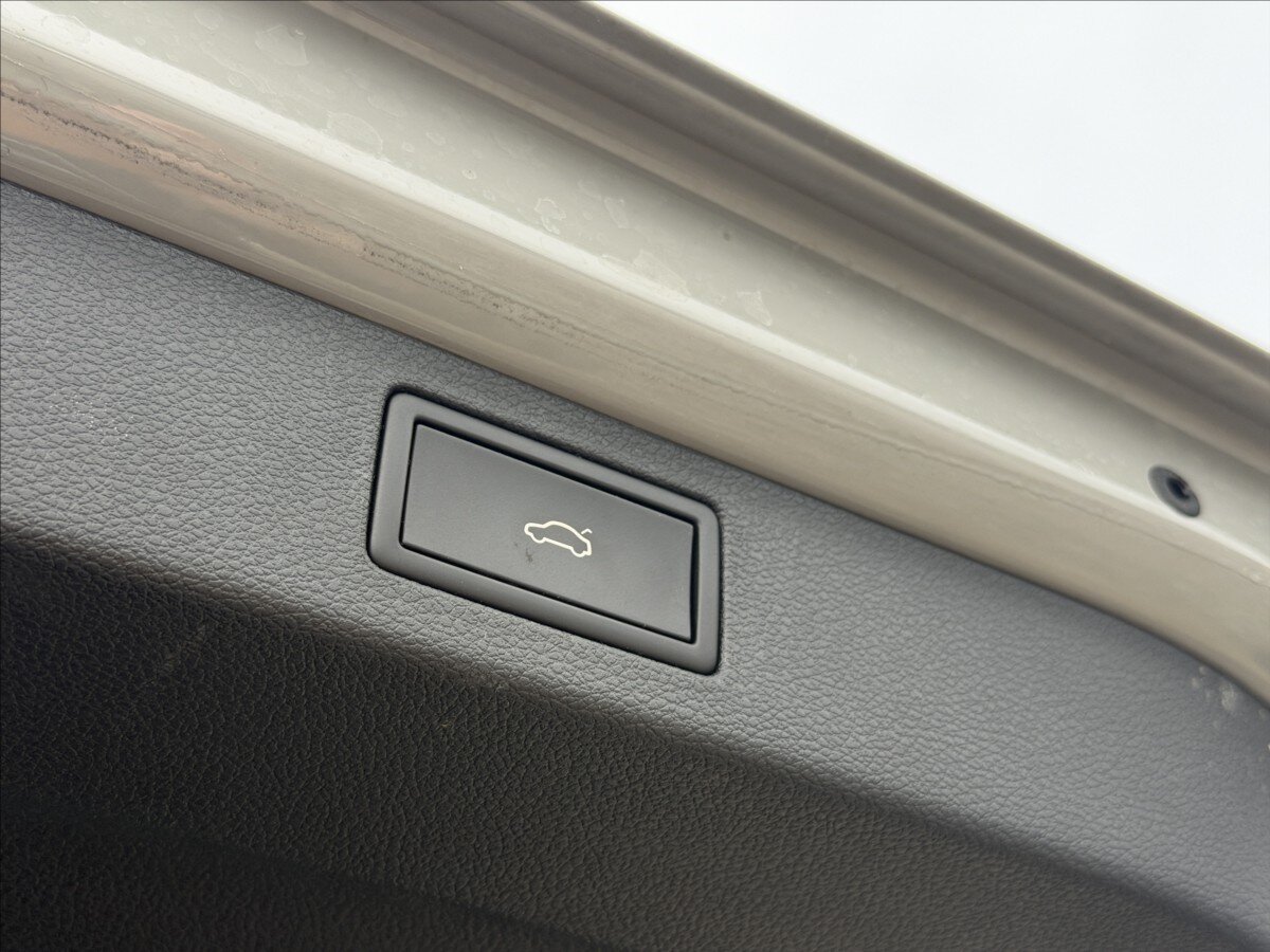 Škoda Kamiq SUV / Terénní 1,5 l 110 kw