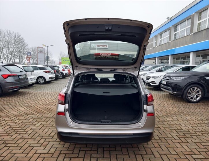Hyundai i30 Kombi 998,0 88 kw