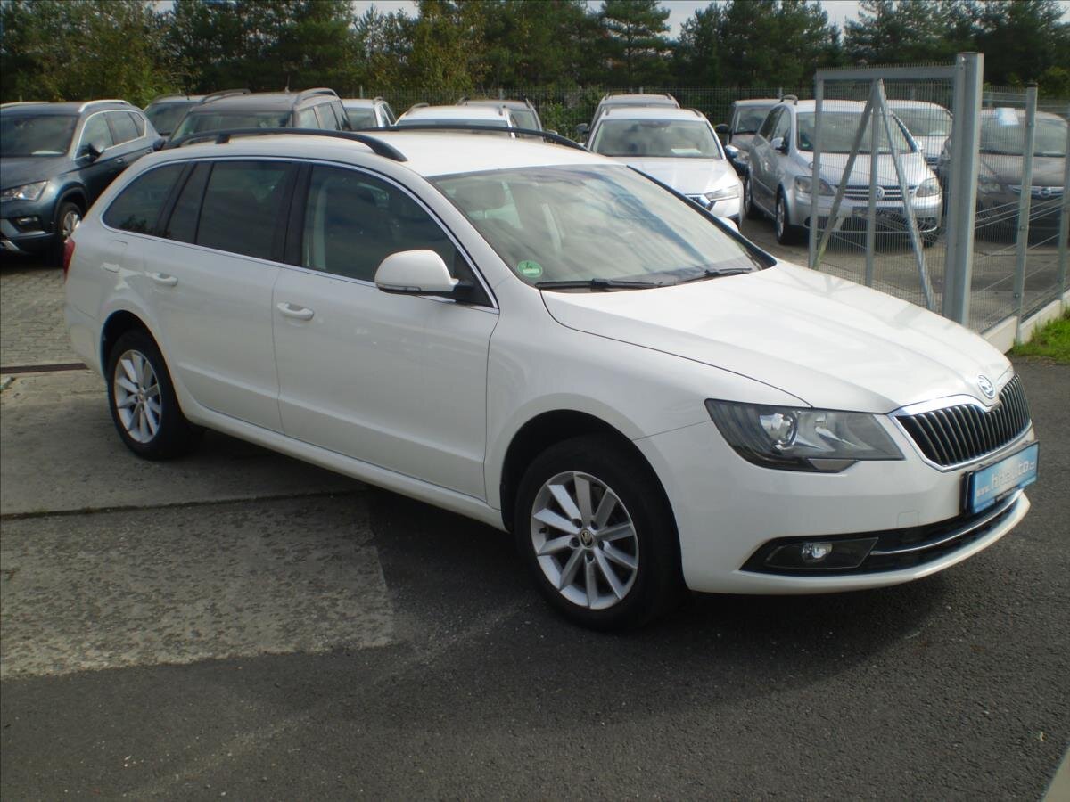 Škoda Superb