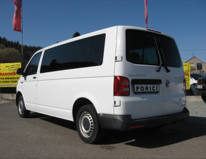 Volkswagen Transporter Kombi 2,0 l 110 kw