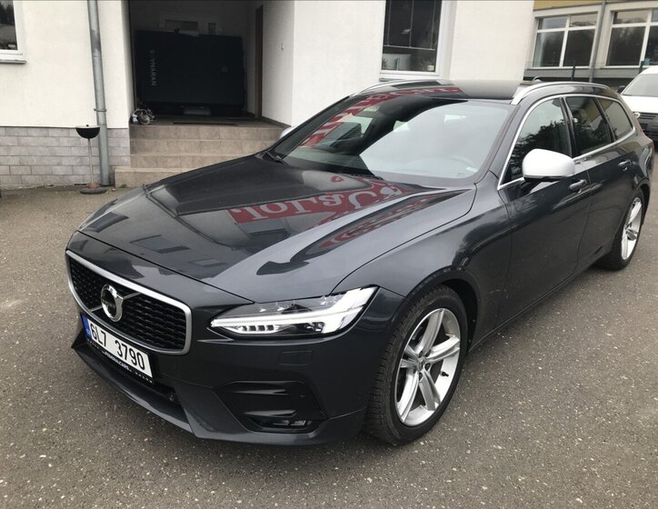 Volvo V90 Kombi 2,0 l 140 kw