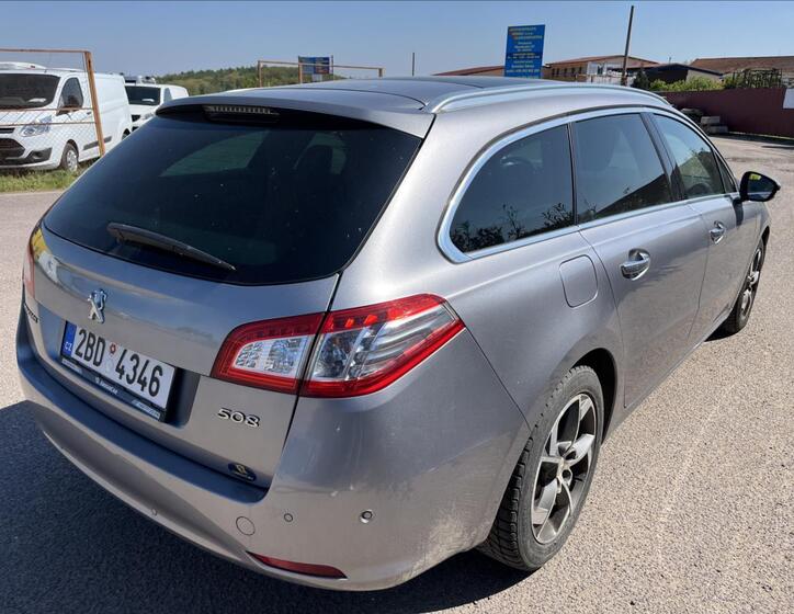 Peugeot 508 6