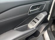 Nissan Qashqai SUV / Terénní 1,3 l 116 kw