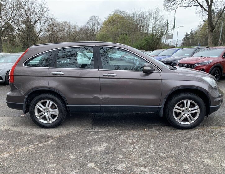 Honda CR-V SUV / Terénní 2,2 l 110 kw