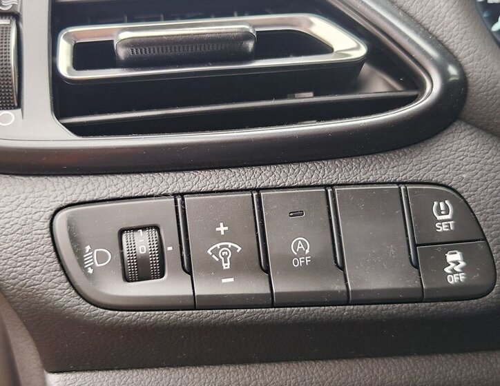 Hyundai i30 Kombi 1,5 l 103 kw