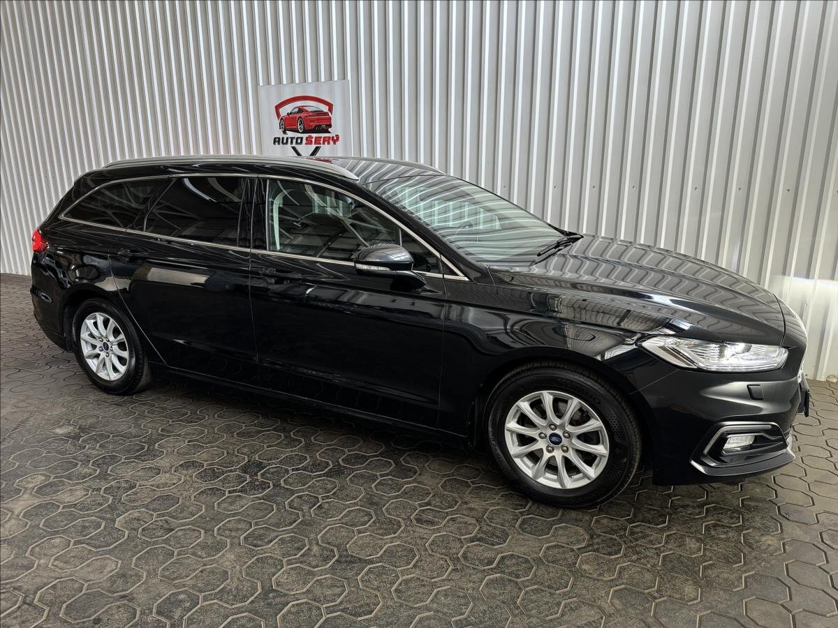 Ford Mondeo Kombi 1,5 l 121 kw