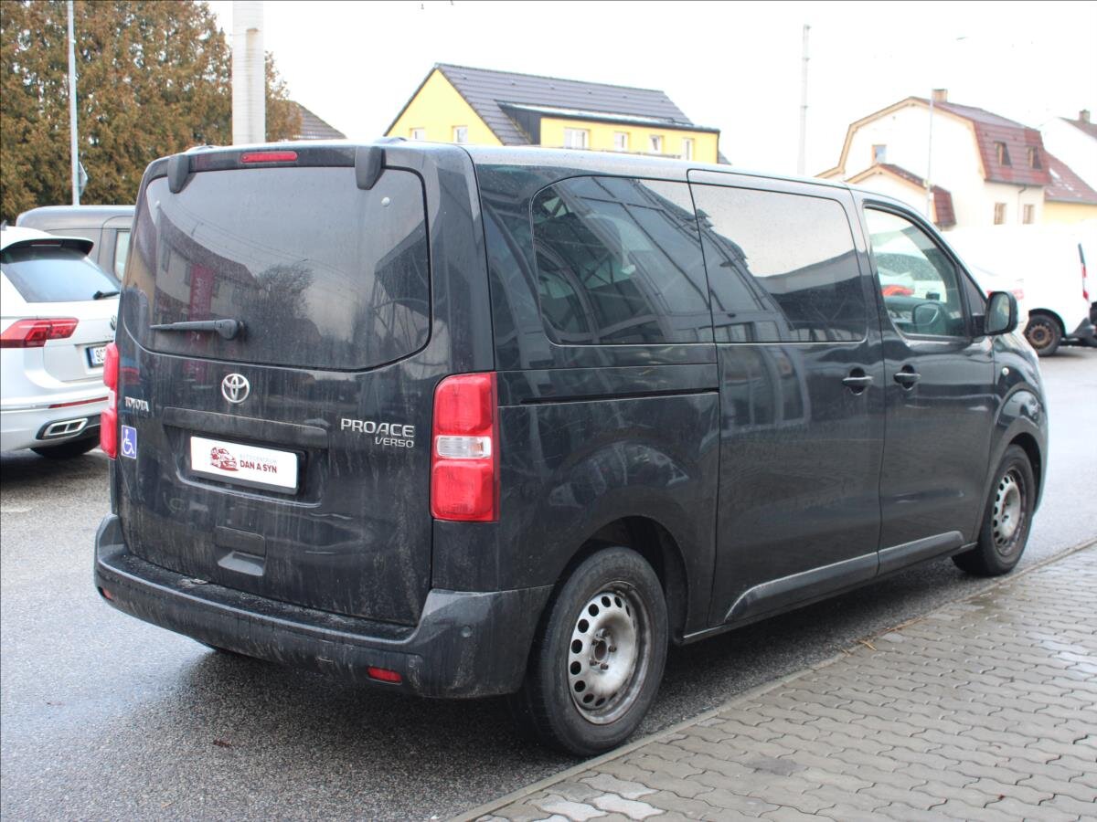 Toyota ProAce Verso Kombi 2,0 l 110 kw