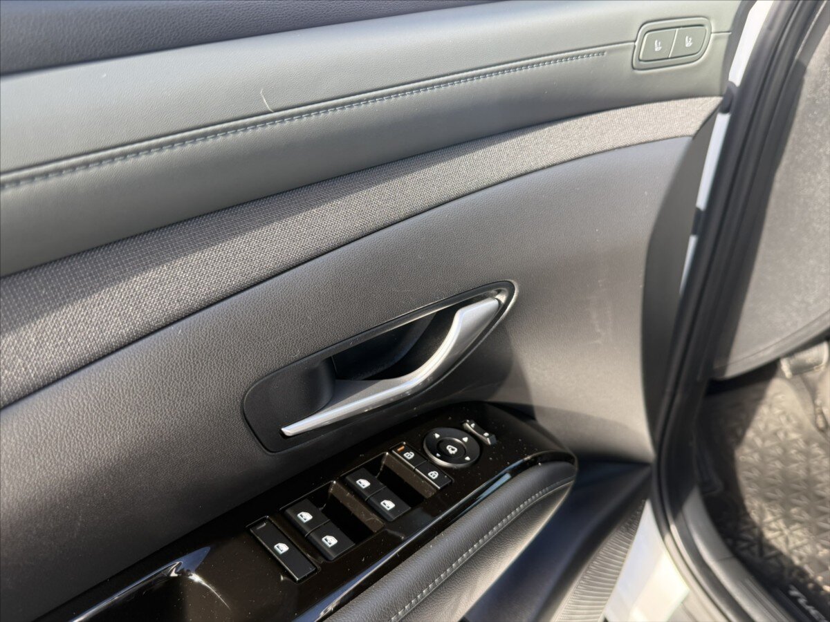 Hyundai Tucson SUV / Terénní 1,6 l 185 kw