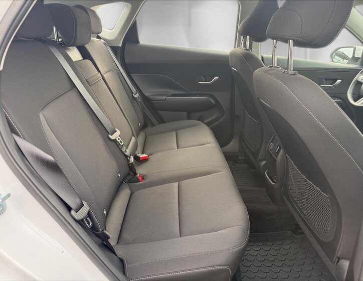 Hyundai Kona SUV / Terénní 1,6 l 101 kw