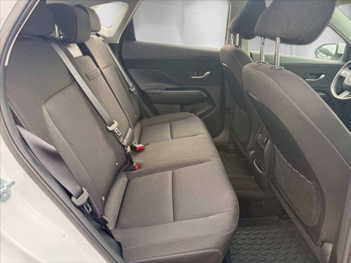 Hyundai Kona SUV / Terénní 1,6 l 101 kw