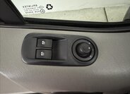 Opel Vivaro Kombi 2,5 l 107 kw