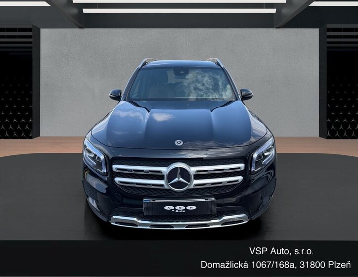 Mercedes-Benz GLB SUV / Terénní 1,3 l 100 kw