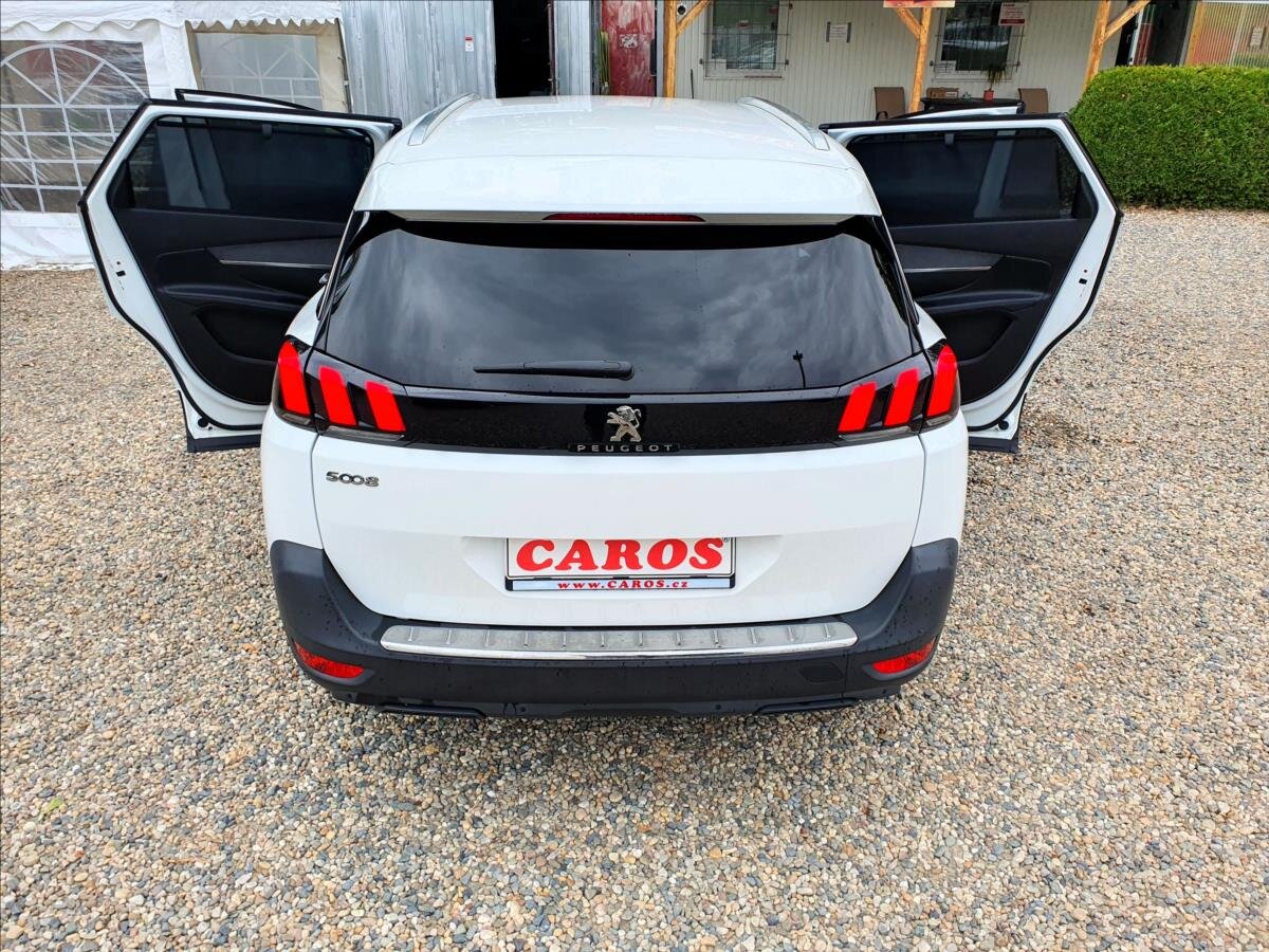 Peugeot 5008 SUV 2,0 l 110 kw