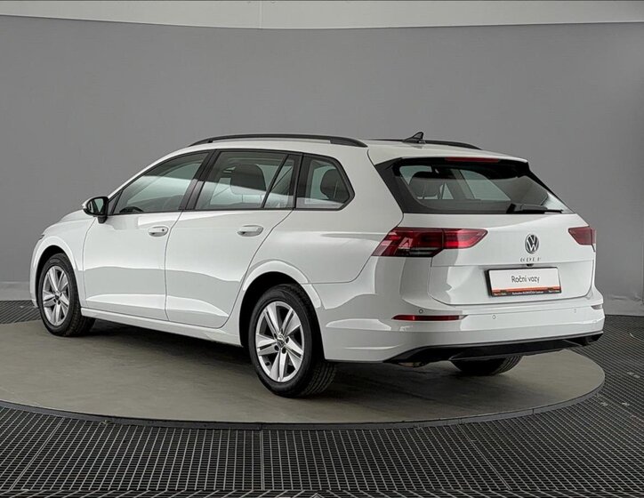 Volkswagen Golf Kombi 2,0 l 85 kw