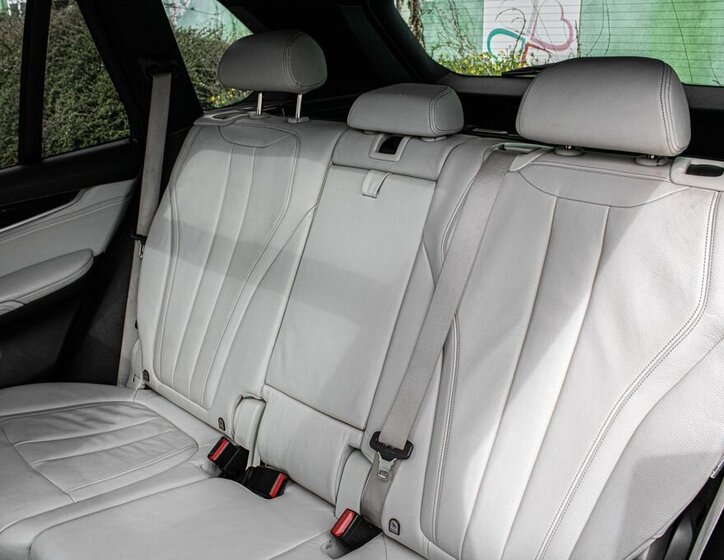 BMW X5 SUV / Terénní 3,0 l 190 kw