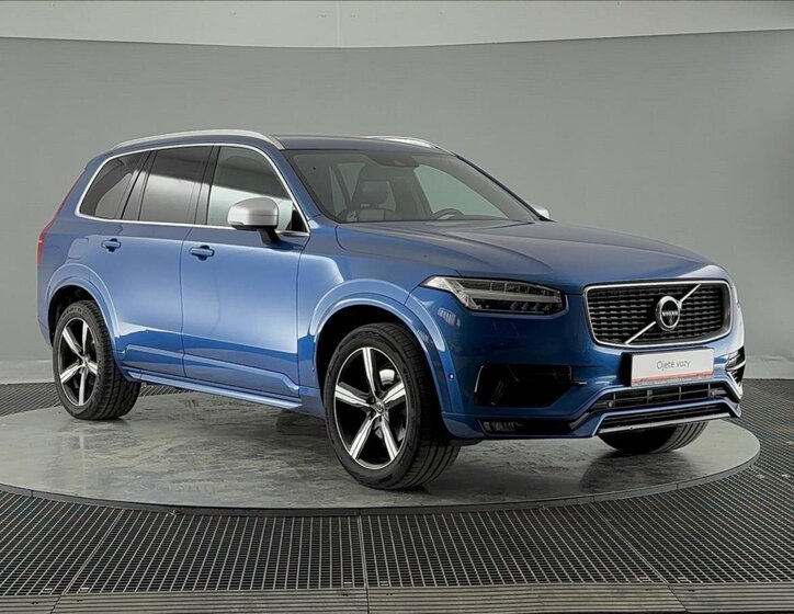 Volvo XC90 SUV / Terénní 2,0 l 173 kw
