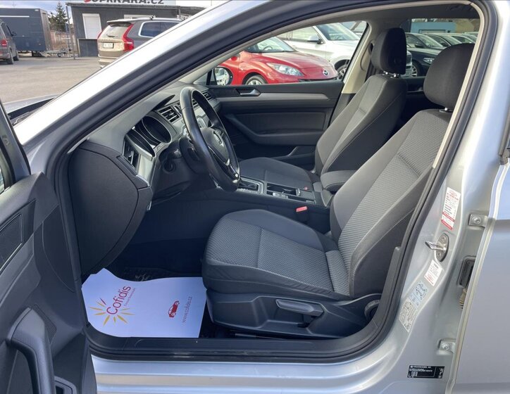 Volkswagen Passat Kombi 2,0 l 110 kw