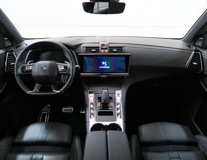 DS Automobiles DS7 Crossback 21