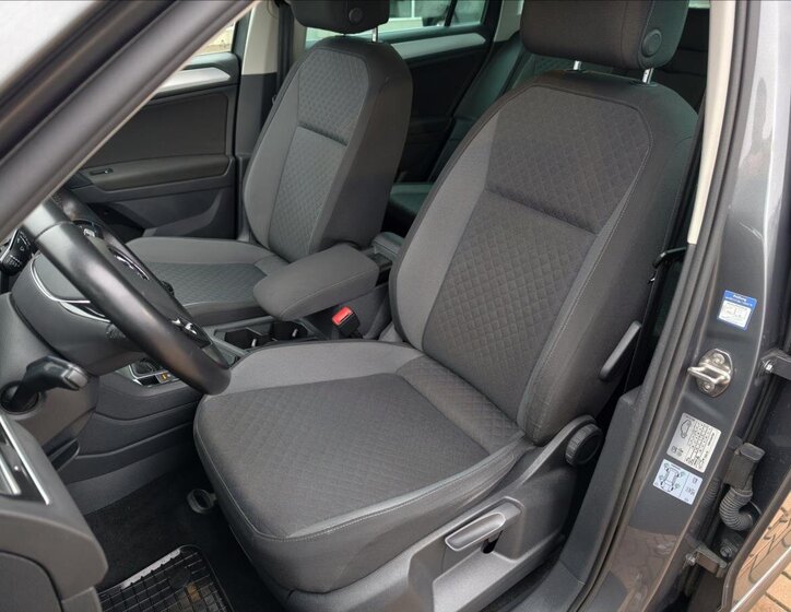 Volkswagen Tiguan SUV 1,5 l 96 kw