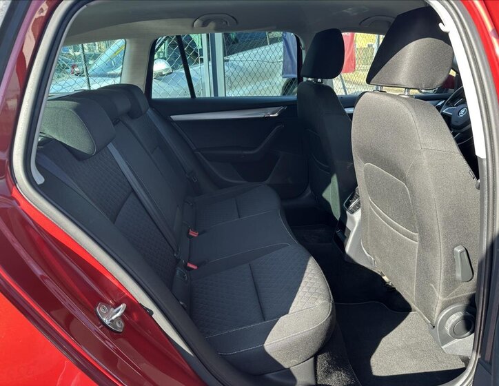 Škoda Octavia Kombi 2,0 l 110 kw