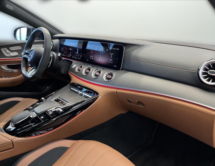 Mercedes-Benz AMG GT 14