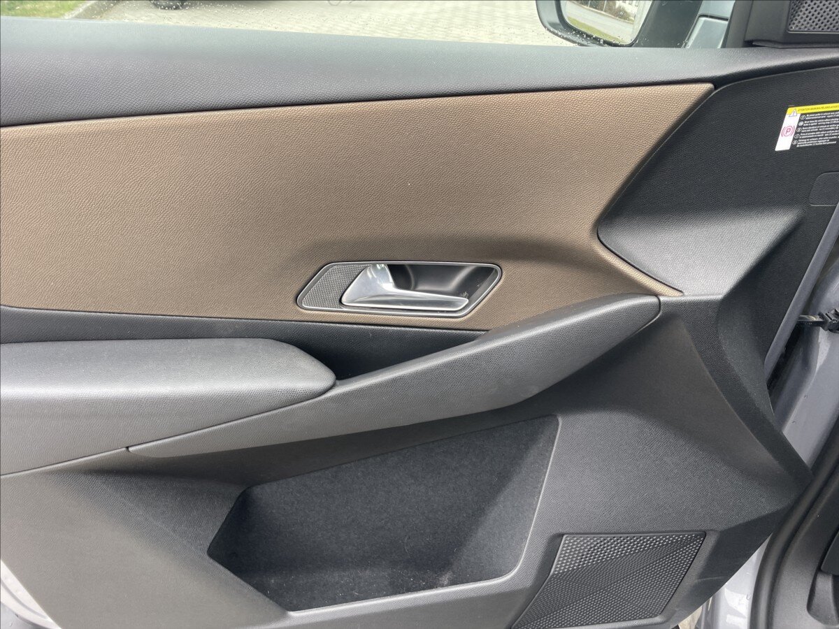 DS Automobiles DS7 Crossback Kombi 2,0 l 130 kw