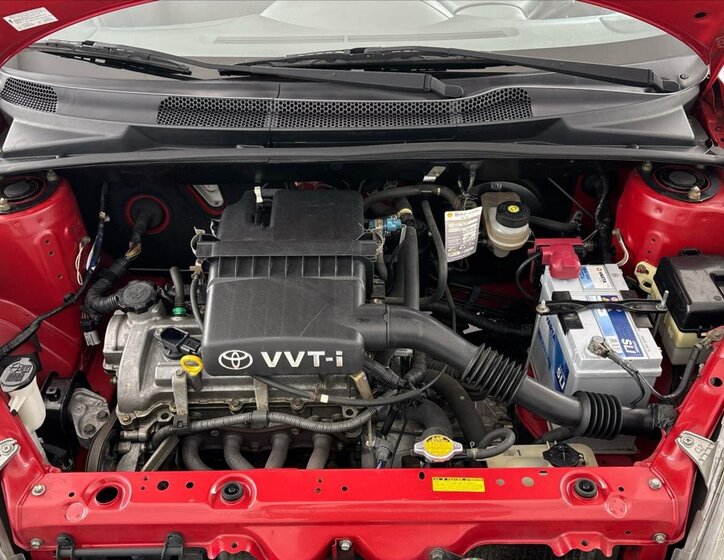 Toyota Yaris Hatchback 998,0 50 kw