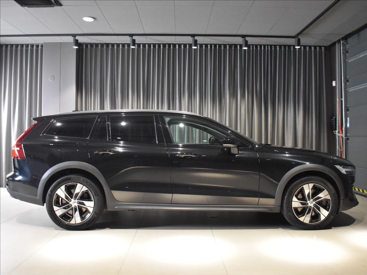 Volvo V60 Kombi 2,0 l 147 kw