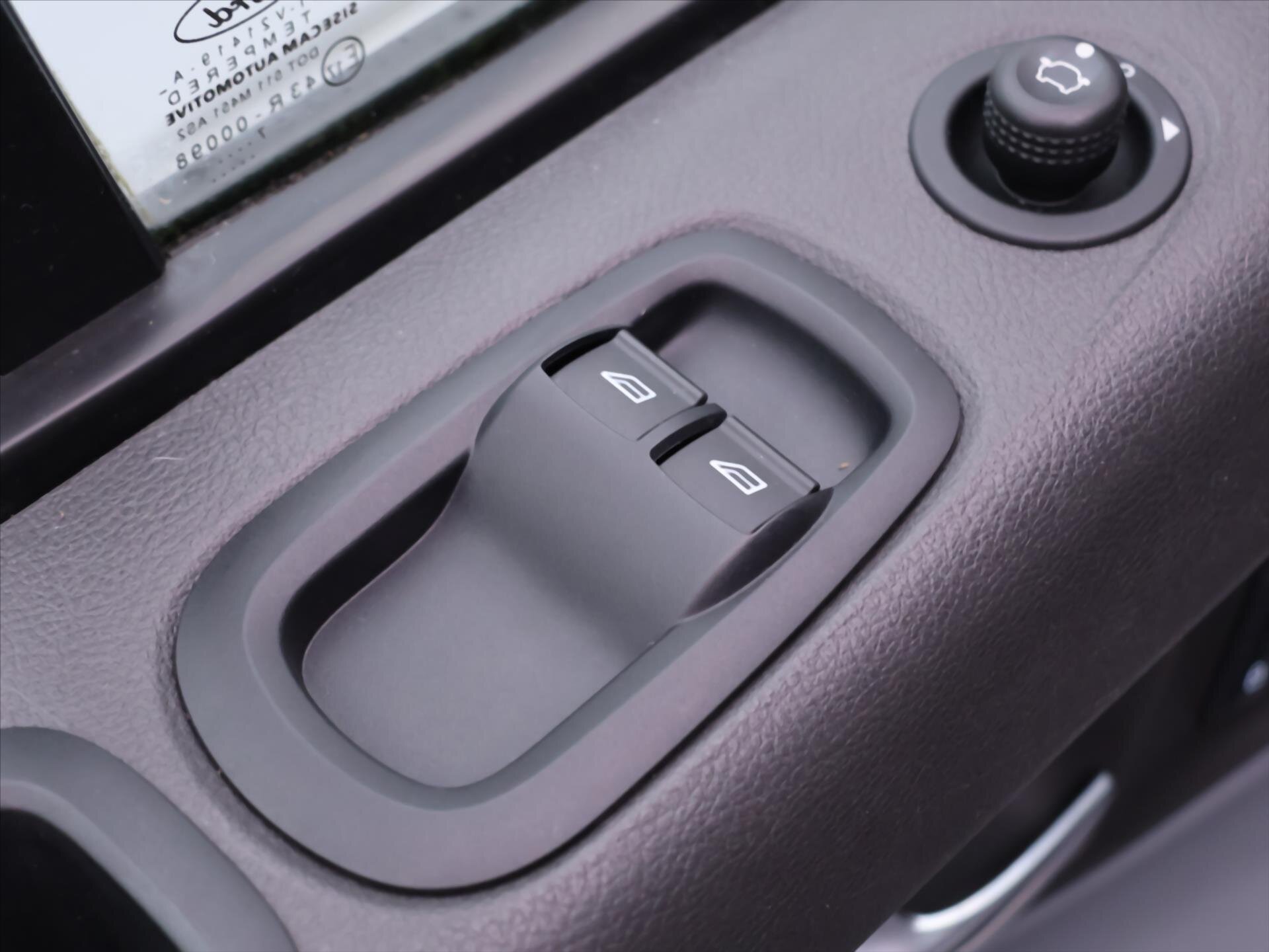 Ford Transit Custom Kombi 2,0 l 77 kw