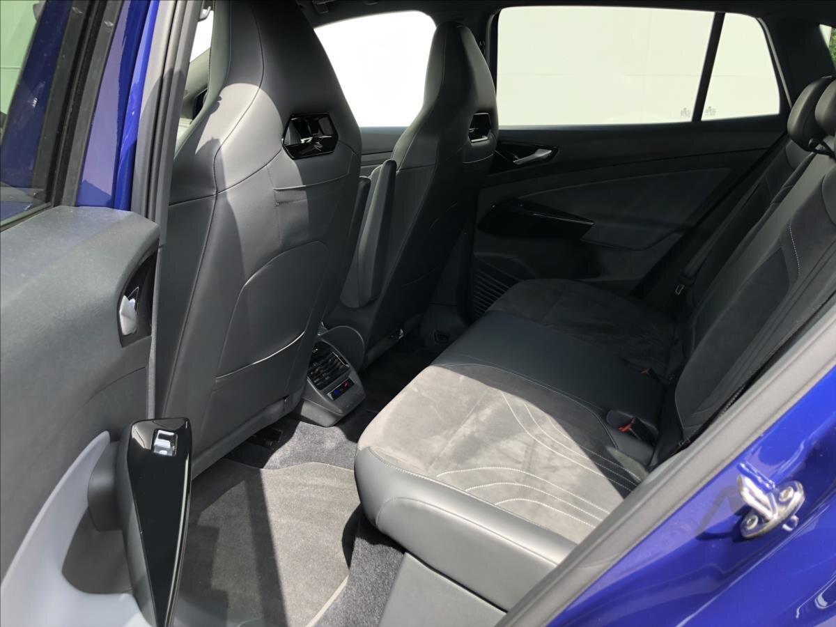 Volkswagen ID.4 Kombi 0,0 195 kw