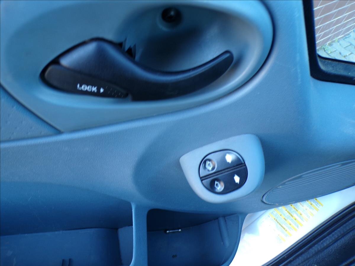 Ford Transit Skříň 2,2 l 92 kw