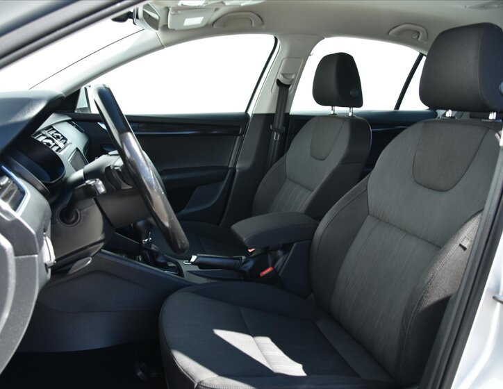 Škoda Octavia Liftback 1,8 l 132 kw