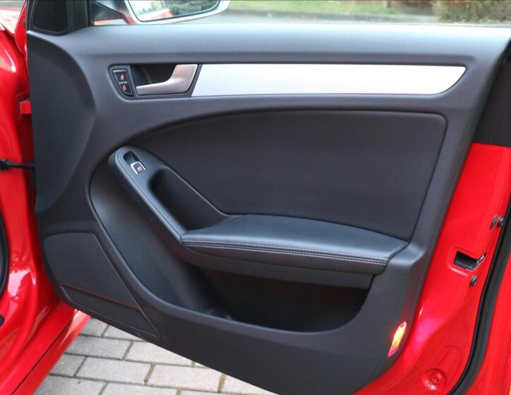 Audi S4 Sedan 3,0 l 245 kw