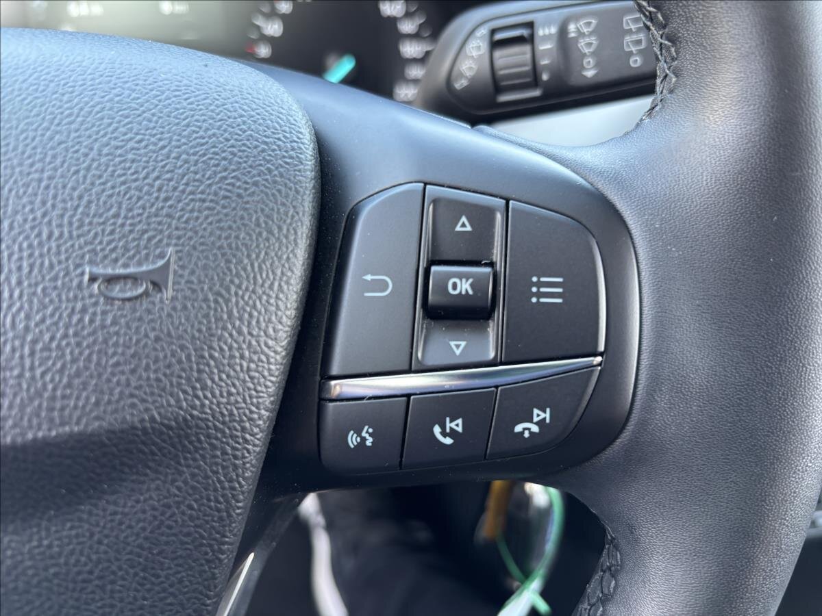 Ford Focus Kombi 999,0 92 kw