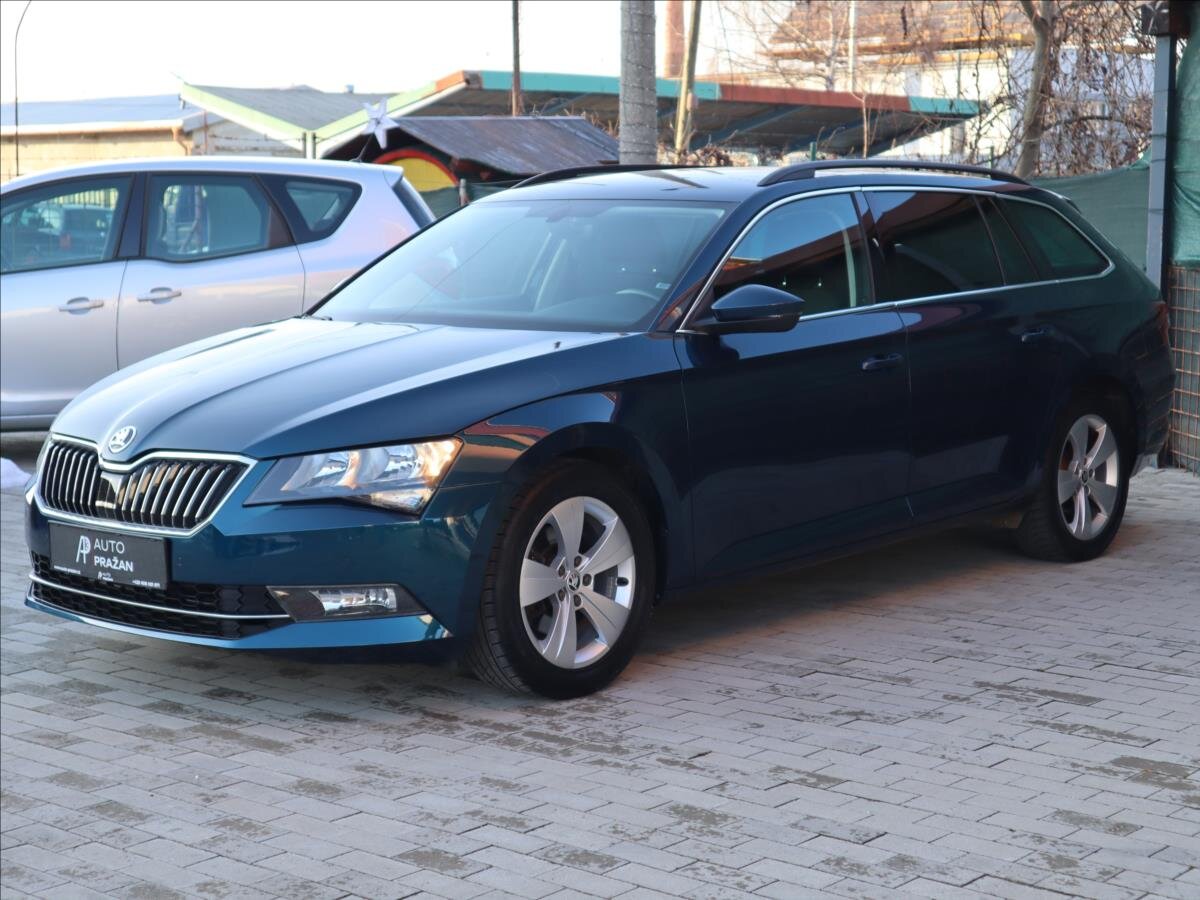 Škoda Superb Kombi 2,0 l 110 kw