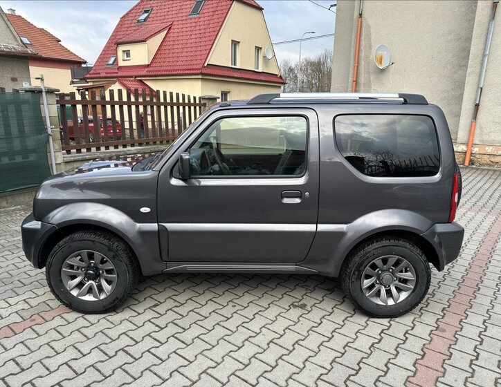Suzuki Jimny SUV / Terénní 1,3 l 63 kw