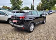 Peugeot 3008 SUV 1,5 l 96 kw