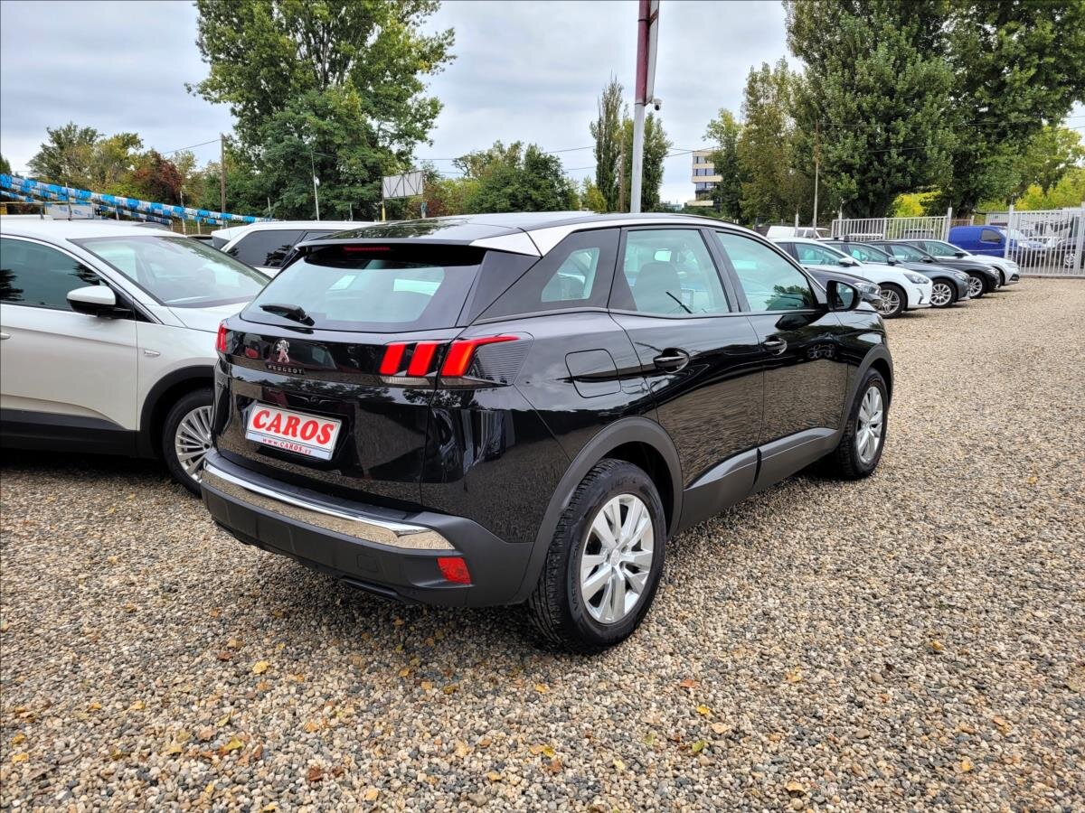 Peugeot 3008 SUV 1,5 l 96 kw