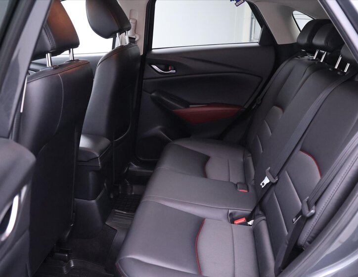 Mazda CX-3 SUV / Terénní 2,0 l 88 kw