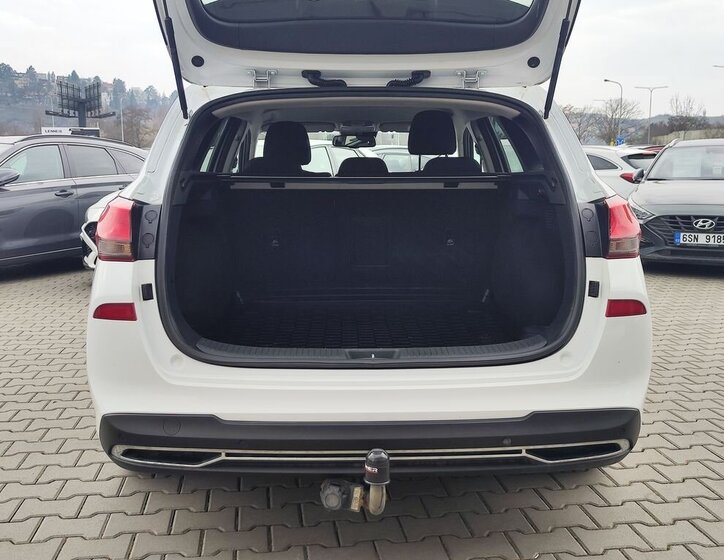 Hyundai i30 Kombi 1,6 l 85 kw