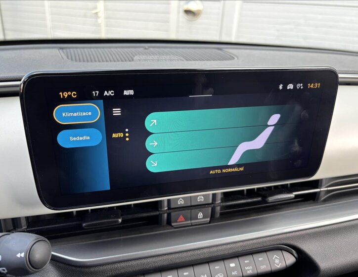 Fiat 600 SUV / Terénní 1,2 l 100 kw