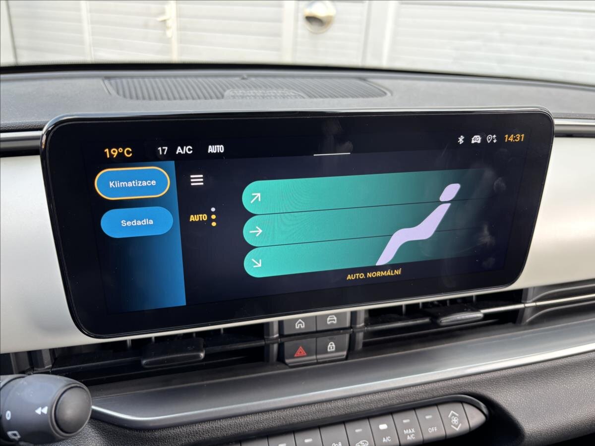 Fiat 600 SUV / Terénní 1,2 l 100 kw