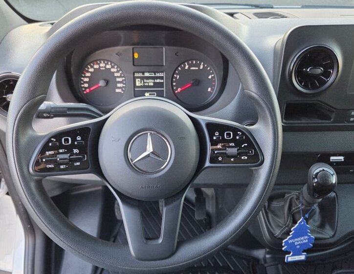 Mercedes-Benz Sprinter Skříň 2,0 l 125 kw