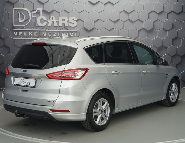 Ford S-MAX 5