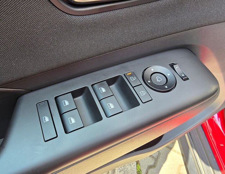 Hyundai Kona SUV / Terénní 1,6 l 125 kw