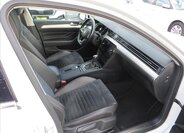 Volkswagen Passat Kombi 1,5 l 110 kw