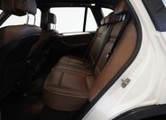 BMW X5 SUV 3,0 l 180 kw